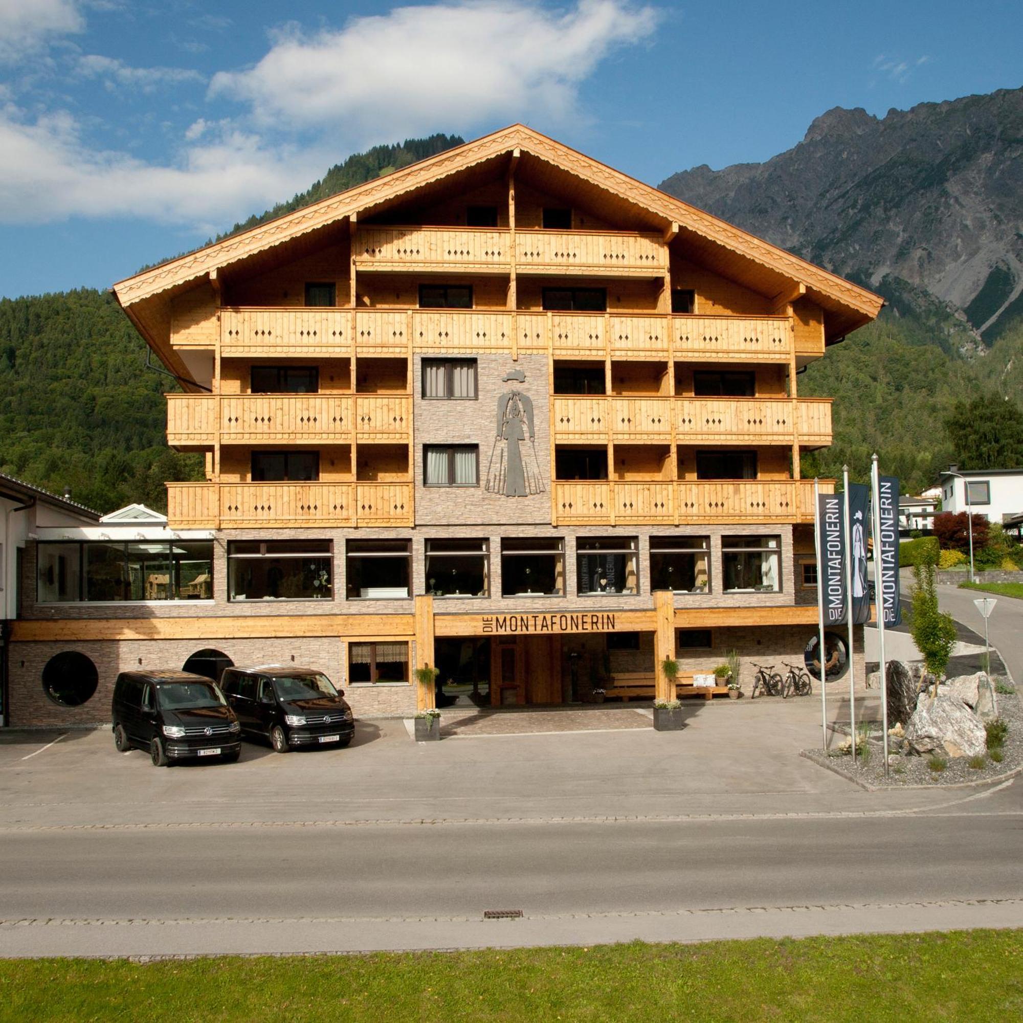 Hotel Die Montafonerin ฟานดันส์ ภายนอก รูปภาพ